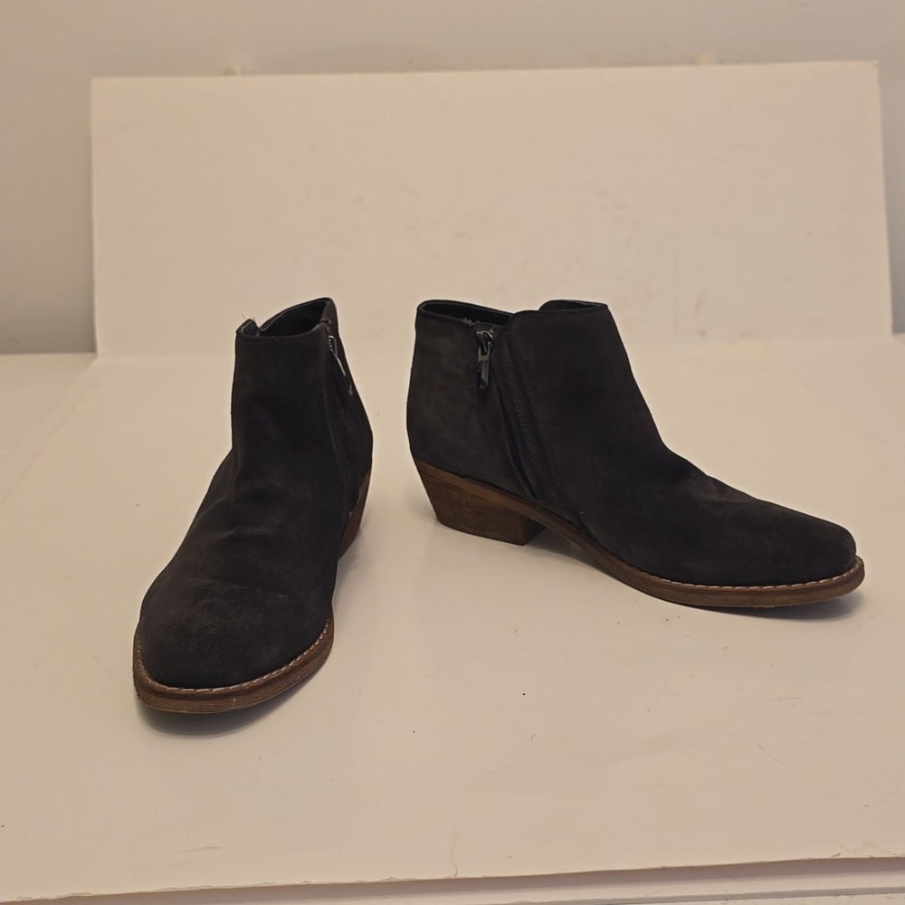 Sam Edelman  Mercer Gray Ankle Leather Suede Heeled  Booties Size 8.5